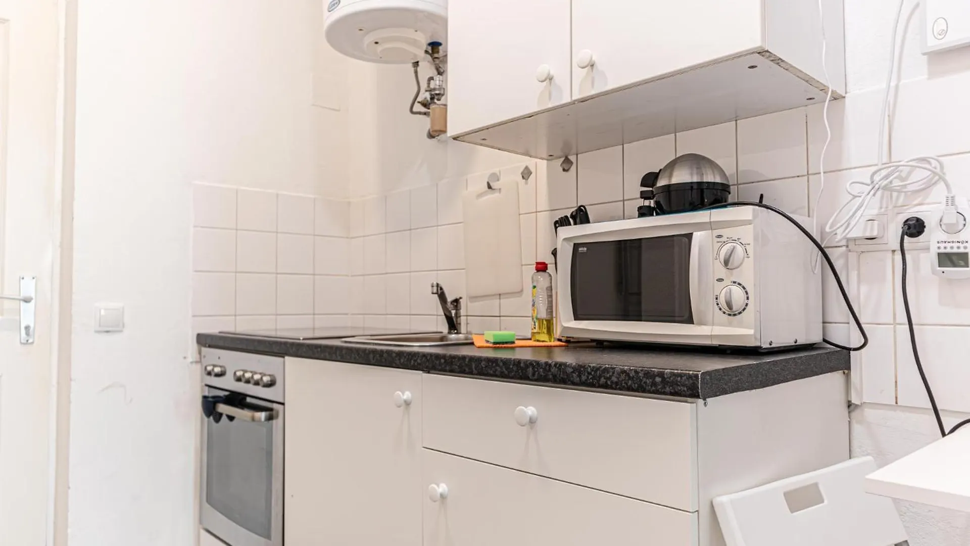 Apartament Welcoming 1Br Apt- Near U6 Station Am Schoepfwerk Wiedeń