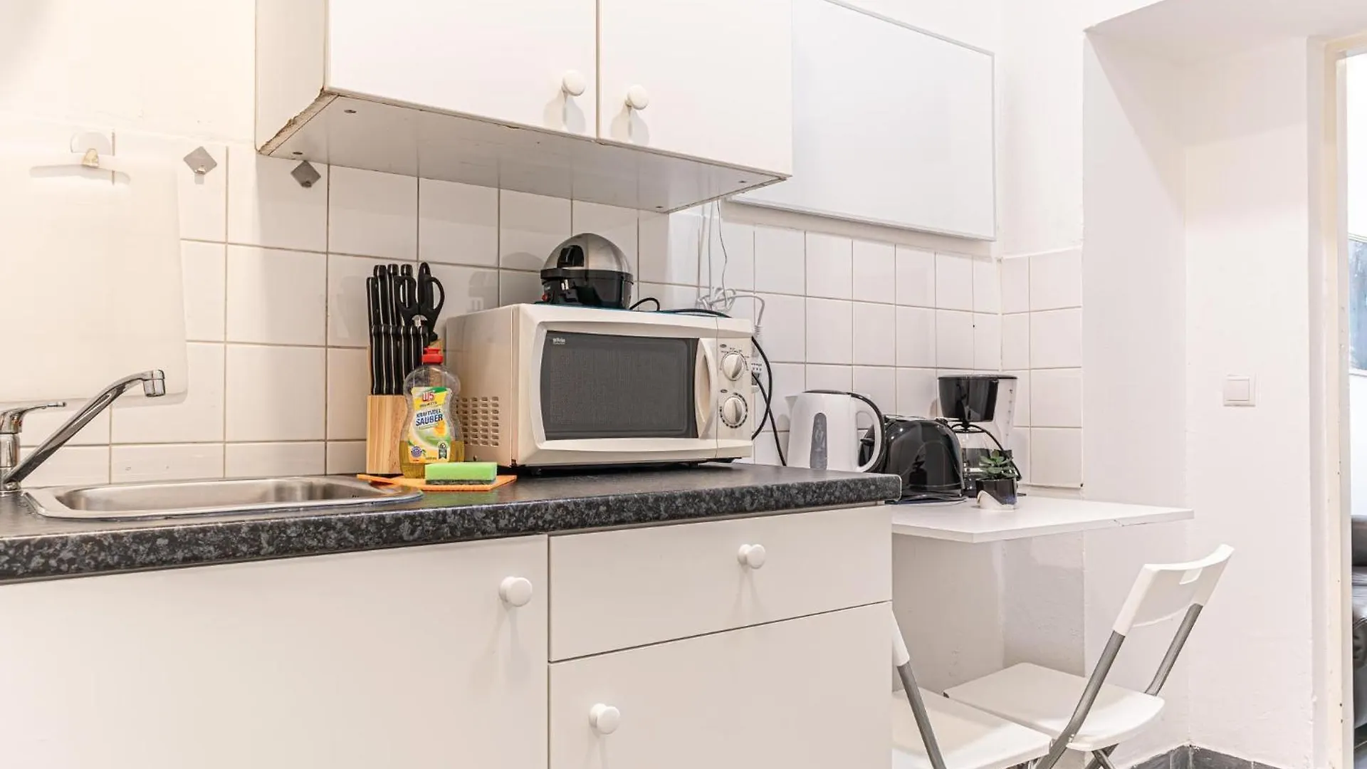 Welcoming 1Br Apt- Near U6 Station Am Schoepfwerk Wiedeń Apartament